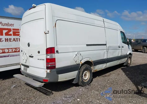 2014 Mercedes-Benz Sprinter 2500 High Roof from USA, damaged, VIN WD3PE8DE7E5895706
